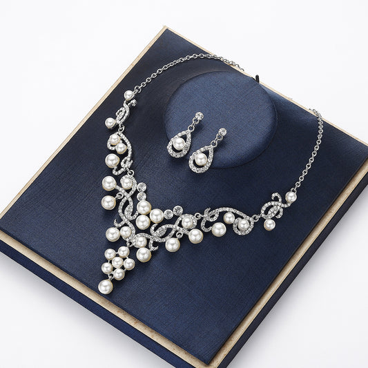 Individualistic Waterdrop-Shaped Pearl Necklace and Earrings Set for Women with Rhinestone Pendant, Plated Finish, O-Chain, Party Wear