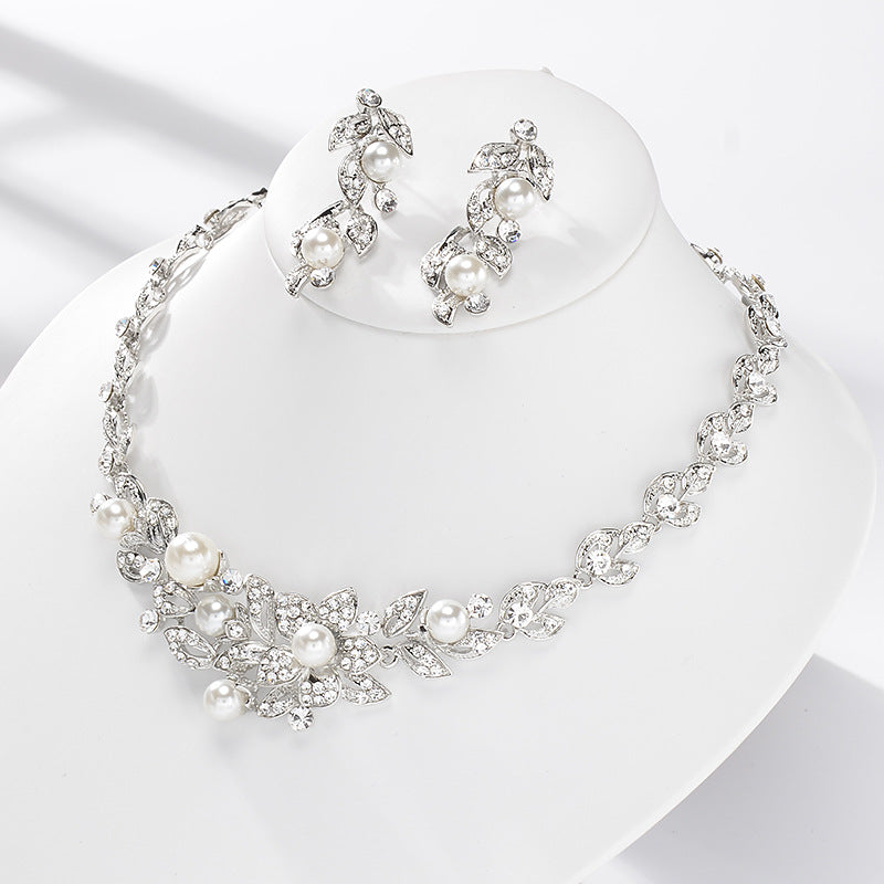 Sweet Floral Leaf Rhinestone Pearl Inlaid Alloy Necklace and Earring Set for Women