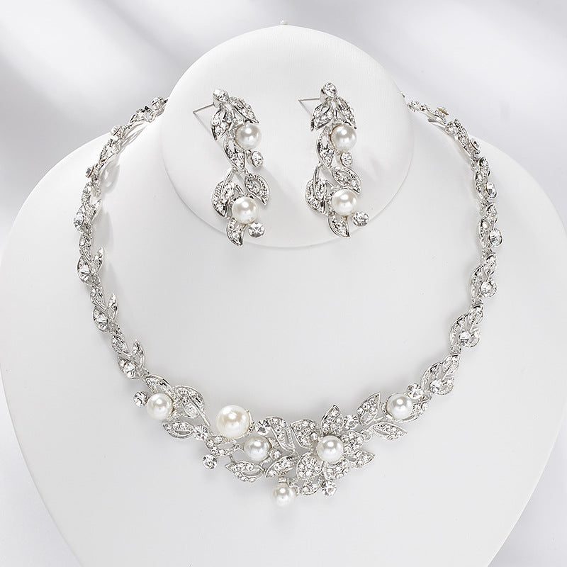 Sweet Floral Leaf Rhinestone Pearl Inlaid Alloy Necklace and Earring Set for Women