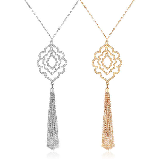 Collana con ciondolo a cerchio geometrico bohémien minimalista in lega con catena a croce