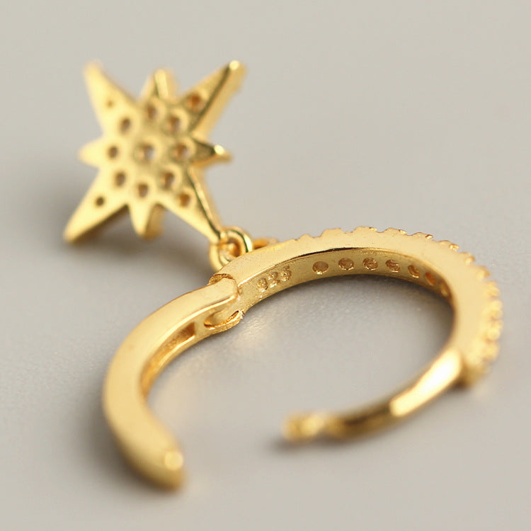 Eleganti orecchini a cerchio asimmetrici a stella e luna in argento sterling 925 con intarsio di strass da donna