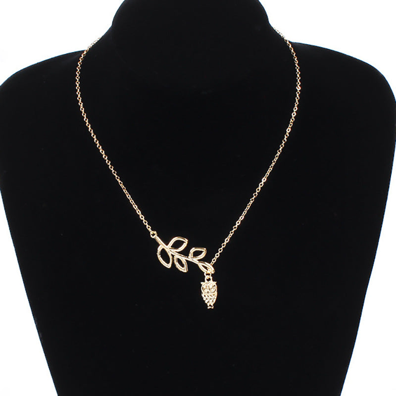 Alloy Leaf Owl Pendant Necklace on Snake Bone Chain for Women Minimalist Nature Jewelry