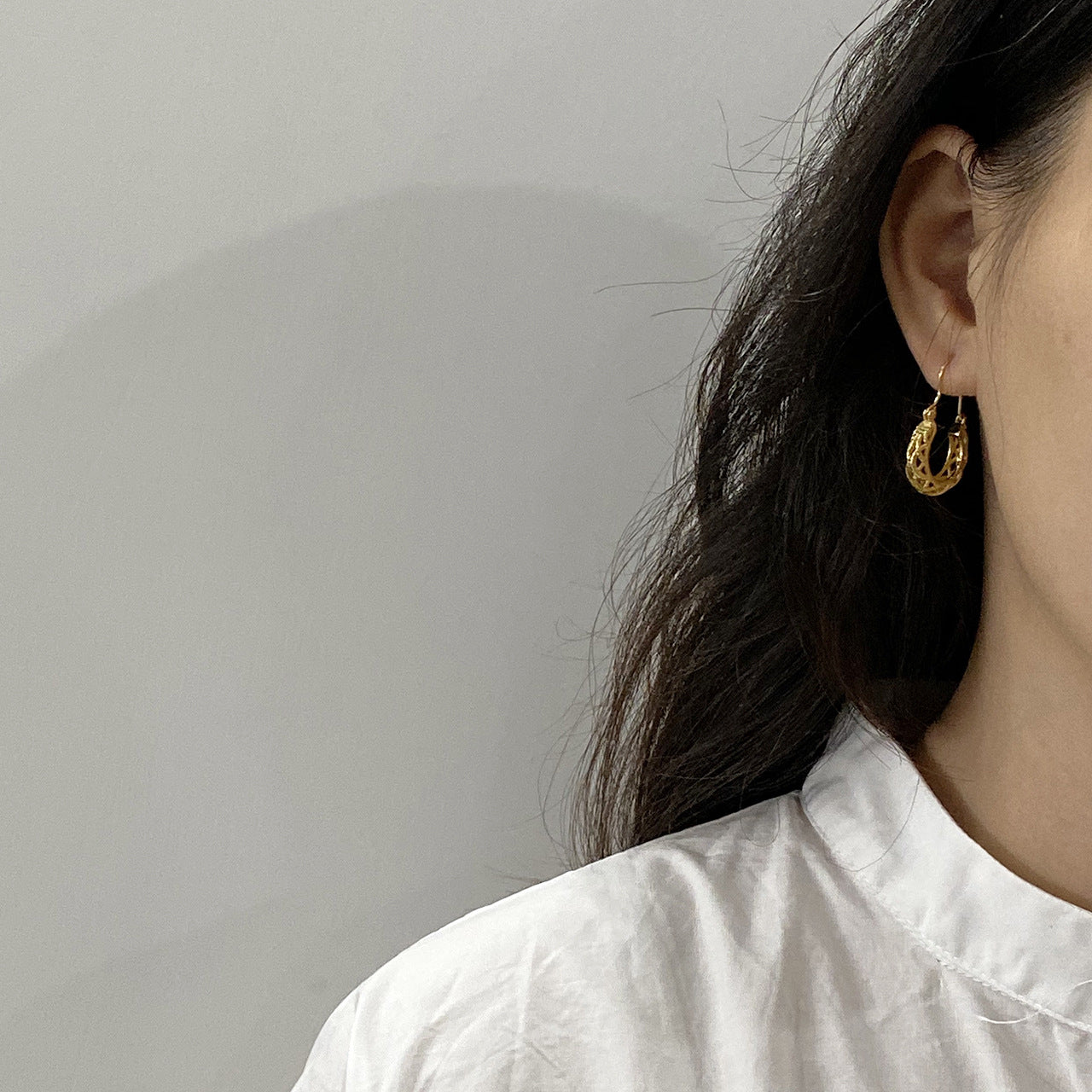 Vintage Minimalist Ethnic 925 Sterling Silver Teardrop Geometric Inlaid Pearl Earrings for Women