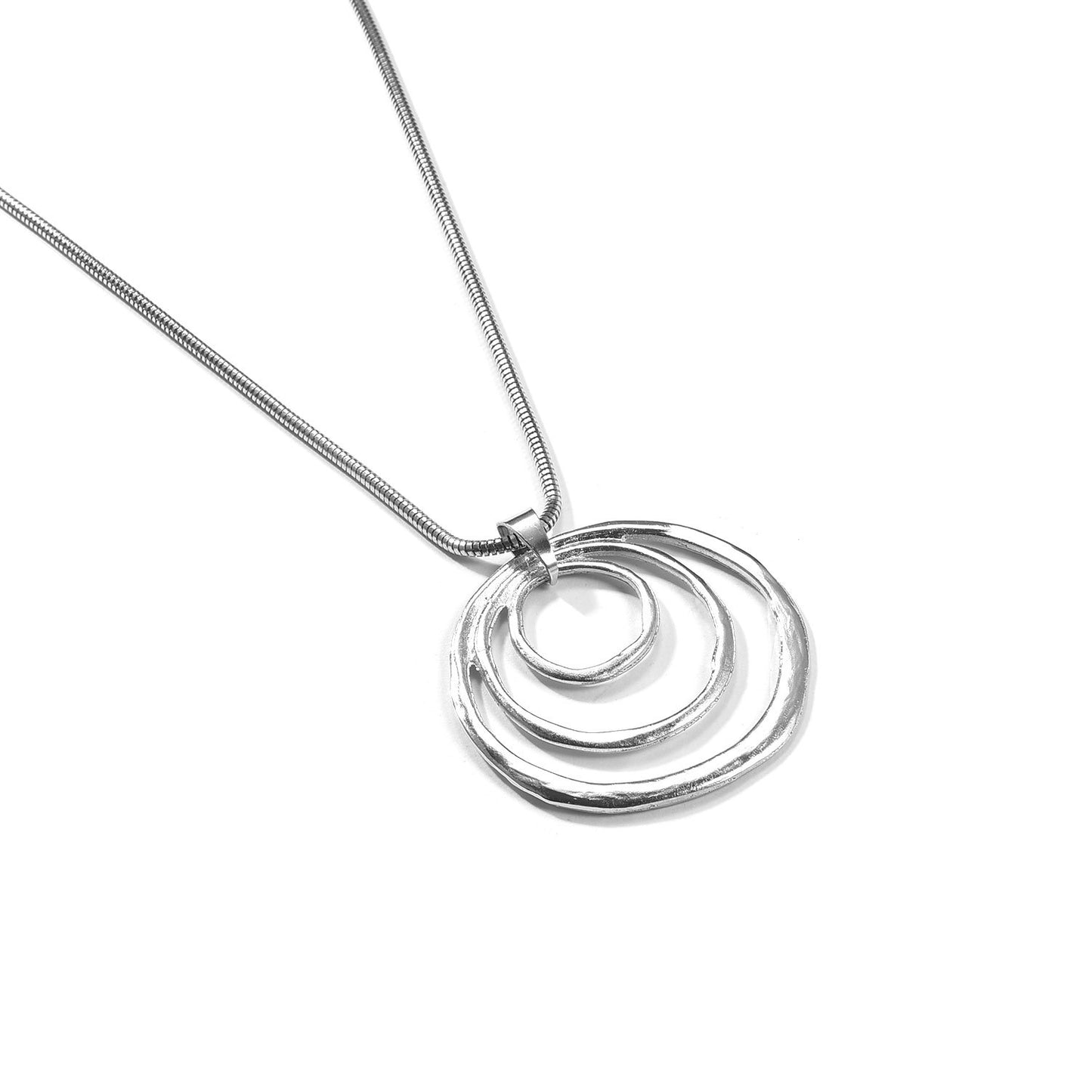 Vintage Fashion Circle Pendant Necklace for Women Alloy Snake Chain Sweater Necklace