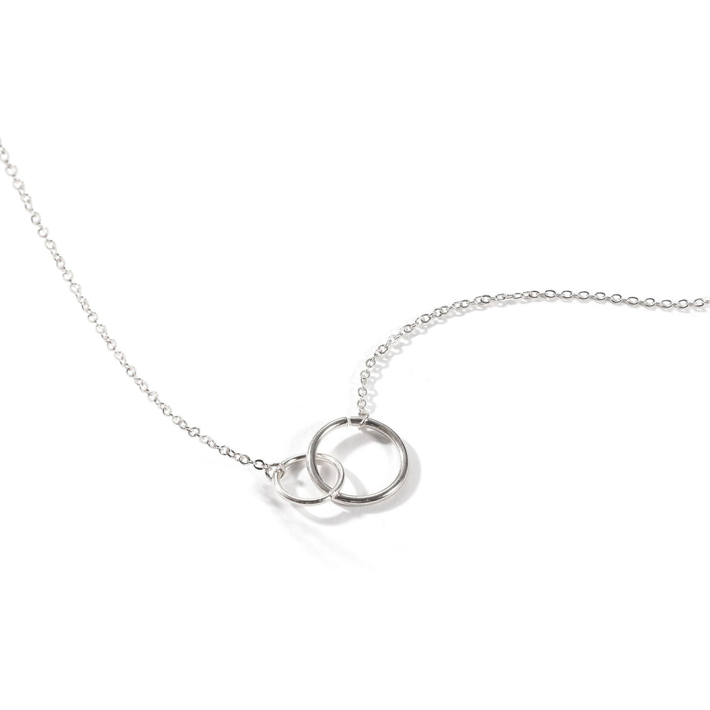 Women's Short Double Metal Ring Link Necklace in Alloy with Plated Finish