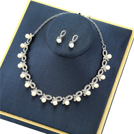 Floral Alloy Plated Pearl and Rhinestone Earrings and Necklace Set for Women