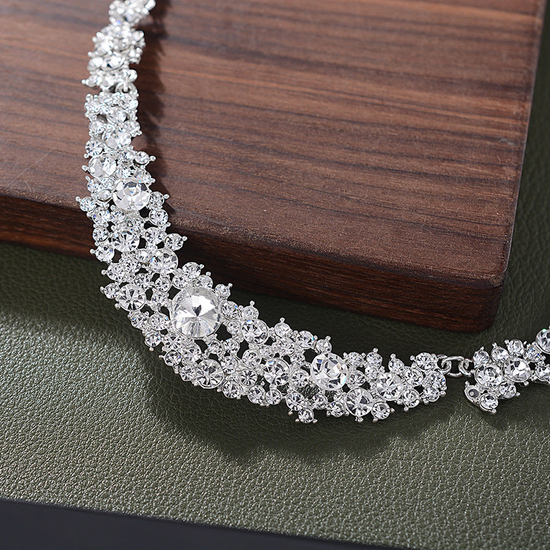 Elegante collar y pendientes de aleación con incrustaciones de diamantes de imitación con cadena singapur para bodas y fiestas