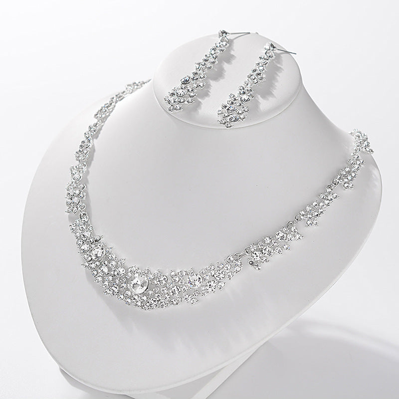 Elegante collar y pendientes de aleación con incrustaciones de diamantes de imitación con cadena singapur para bodas y fiestas