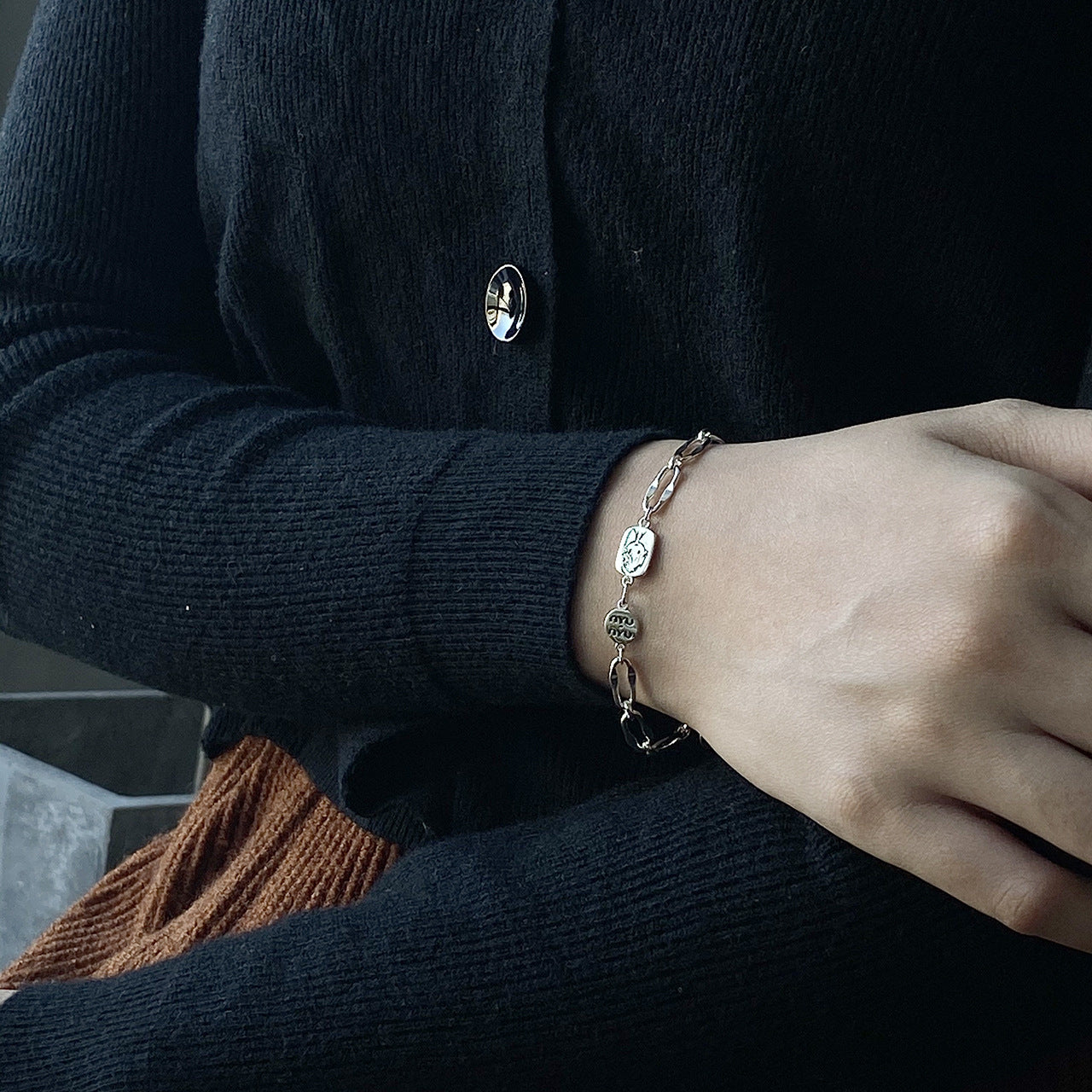 Bracciale da donna in argento sterling 925 minimalista con ragazzo geometrico a cartoni animati