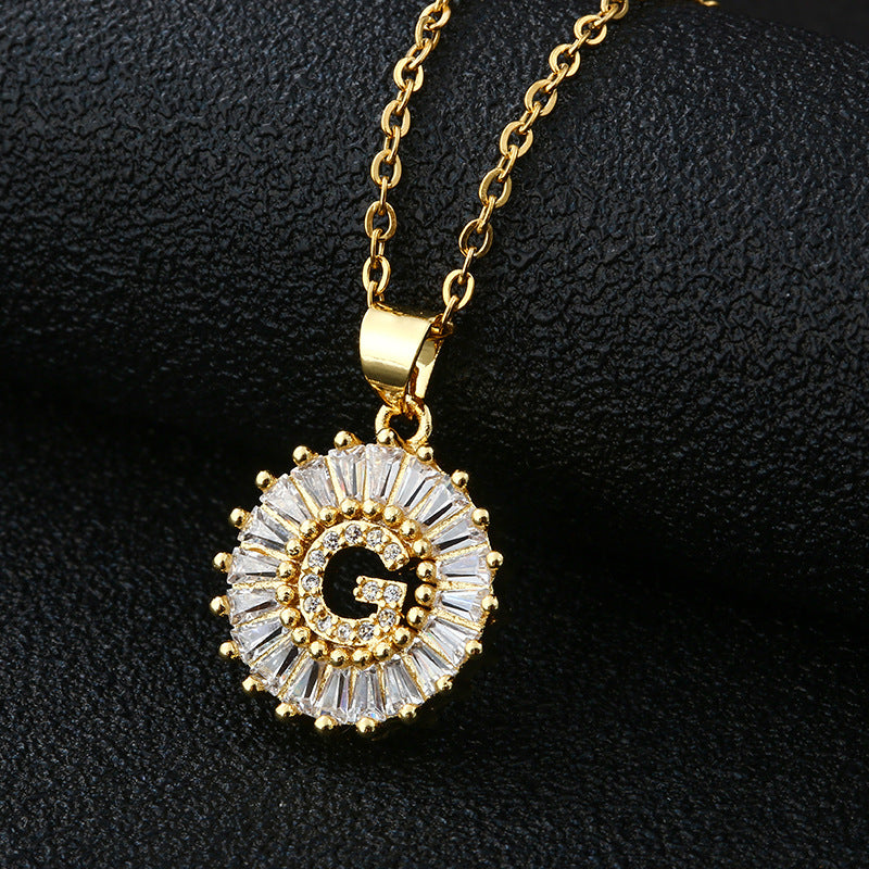 Collar con Letra para Mujer, Colgante de Cobre con Circonita Cúbica en Cadena O de Acero Inoxidable, Collar Casual de Moda