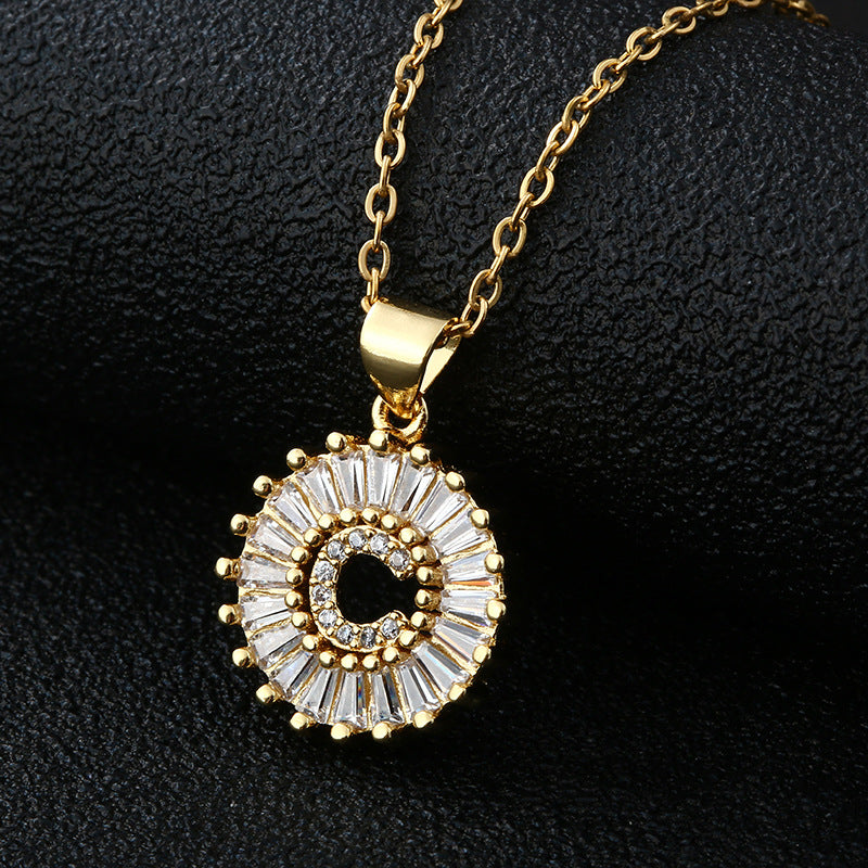 Collar con Letra para Mujer, Colgante de Cobre con Circonita Cúbica en Cadena O de Acero Inoxidable, Collar Casual de Moda
