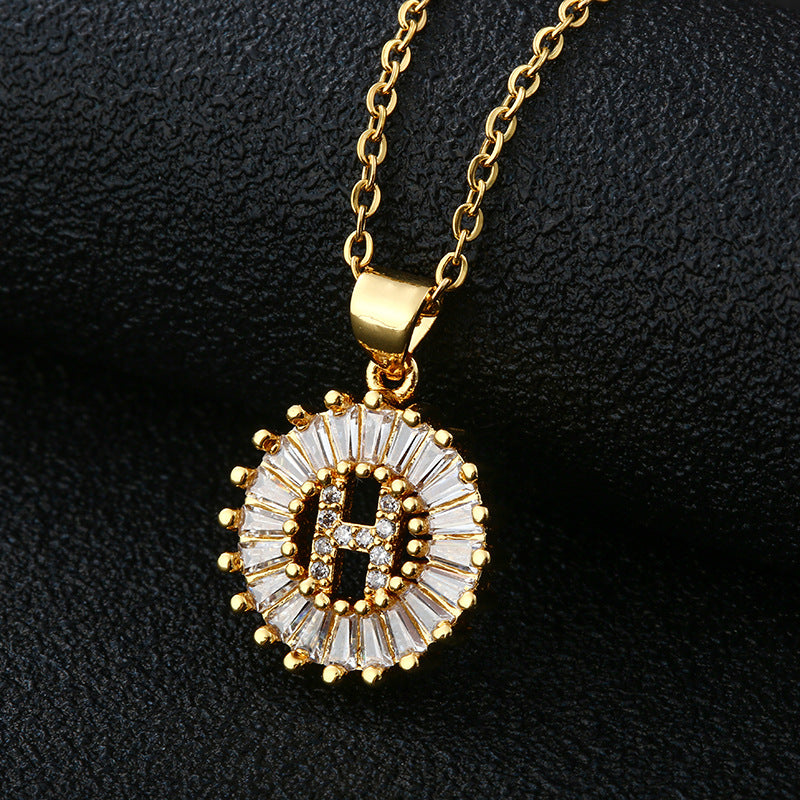 Collar con Letra para Mujer, Colgante de Cobre con Circonita Cúbica en Cadena O de Acero Inoxidable, Collar Casual de Moda