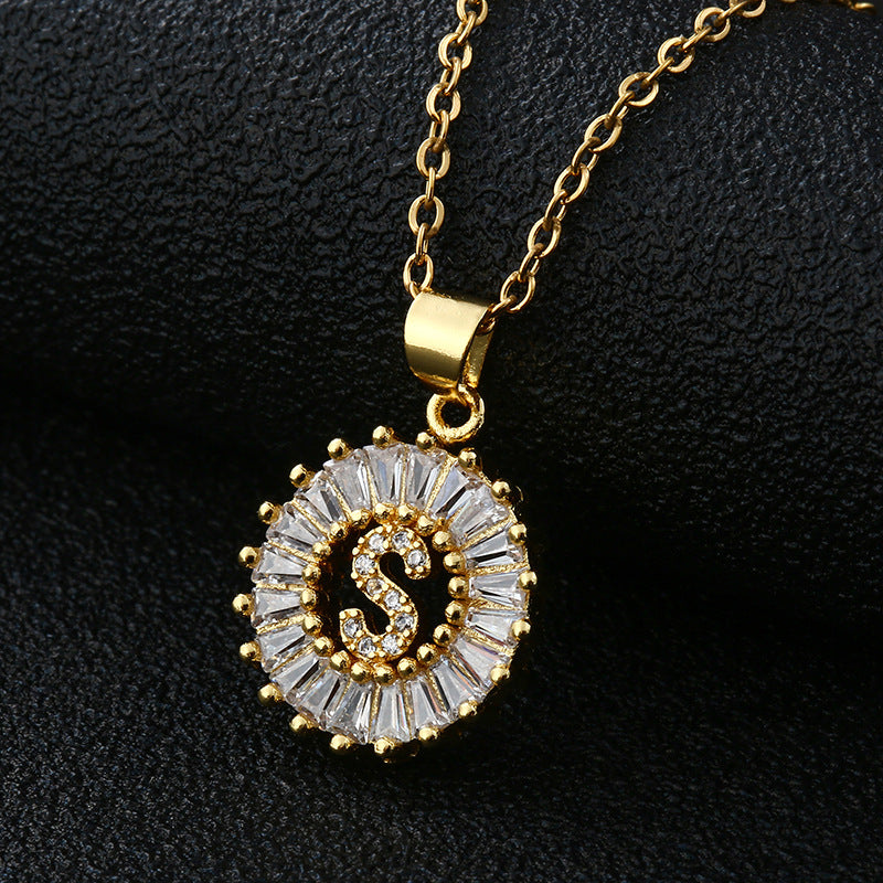 Collar con Letra para Mujer, Colgante de Cobre con Circonita Cúbica en Cadena O de Acero Inoxidable, Collar Casual de Moda