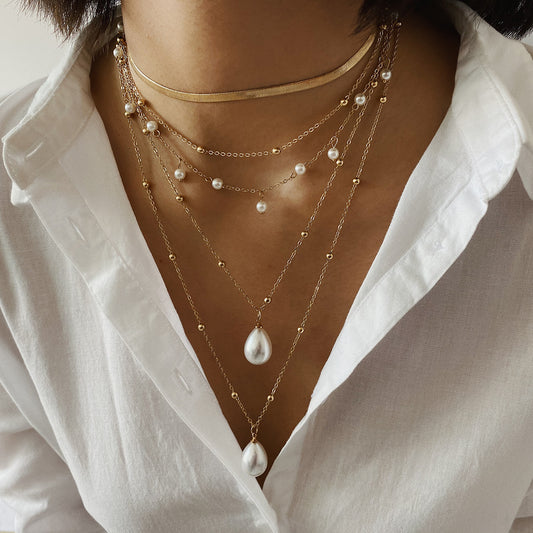 Creative OT Clasp Geometric Pendant Necklace Alloy Plated Rhinestone Multi-Layer Moon Pearl-Style Necklace for Women