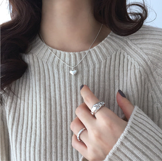 Collana Minimalista con Catena a Serpente Geometrica a Cuore in Argento Sterling 925