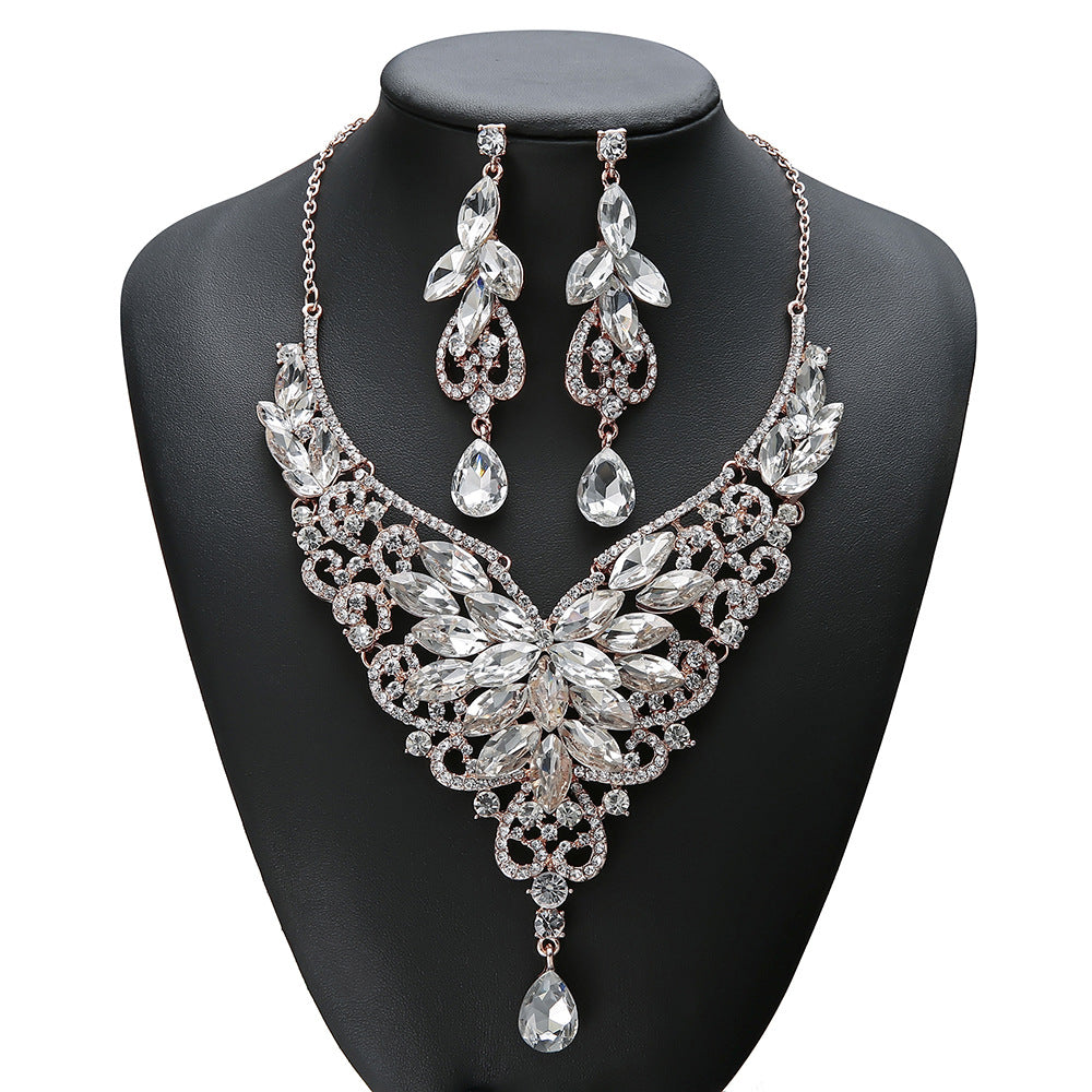 Fashion Floral Geometric Rhinestone Alloy Necklace and Earrings Set for Women