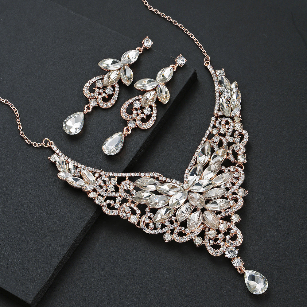 Fashion Floral Geometric Rhinestone Alloy Necklace and Earrings Set for Women