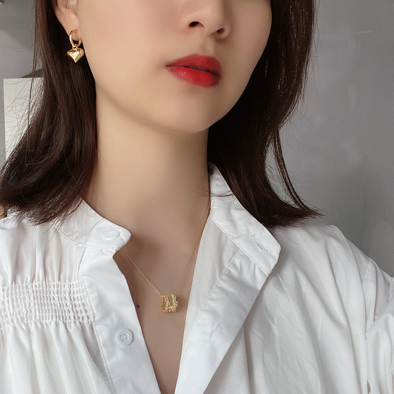 Collana Minimalista con Catena a Sfera di Perline Rotanti Geometriche in Argento Sterling 925 Placcato Oro 18K