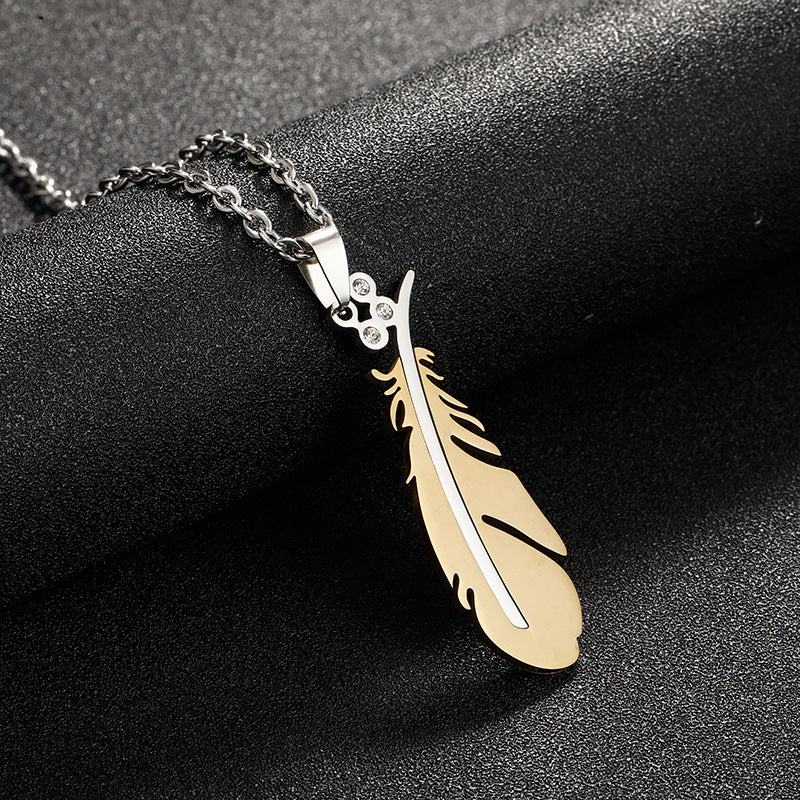Collar con colgante de pluma de acero inoxidable de moda con cadena en O, joyería unisex de acero de titanio para fiestas y regalos