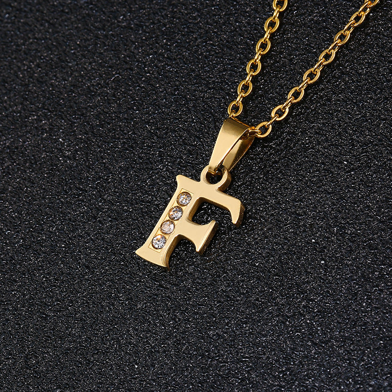 Collana con ciondolo a lettera minimalista da donna, catena a O in acciaio al titanio con intarsi in strass, regalo casual alla moda per fidanzata o migliore amica