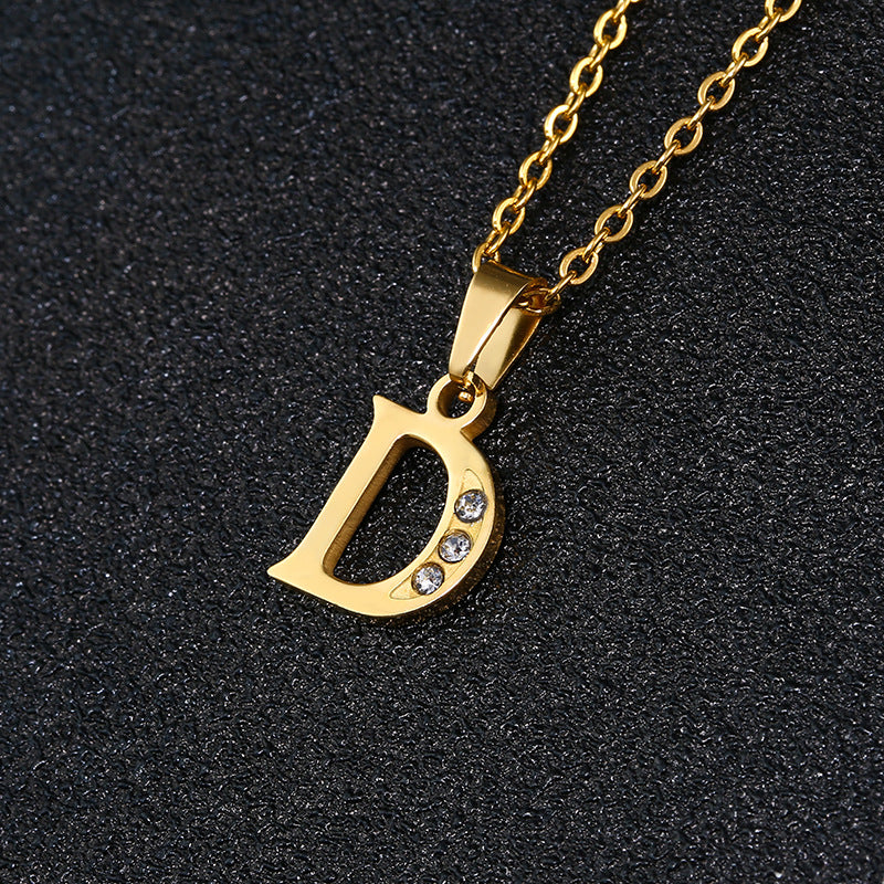 Collana con ciondolo a lettera minimalista da donna, catena a O in acciaio al titanio con intarsi in strass, regalo casual alla moda per fidanzata o migliore amica
