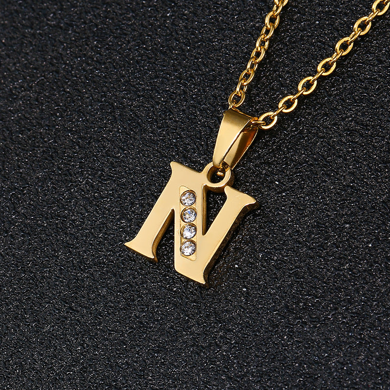 Collana con ciondolo a lettera minimalista da donna, catena a O in acciaio al titanio con intarsi in strass, regalo casual alla moda per fidanzata o migliore amica