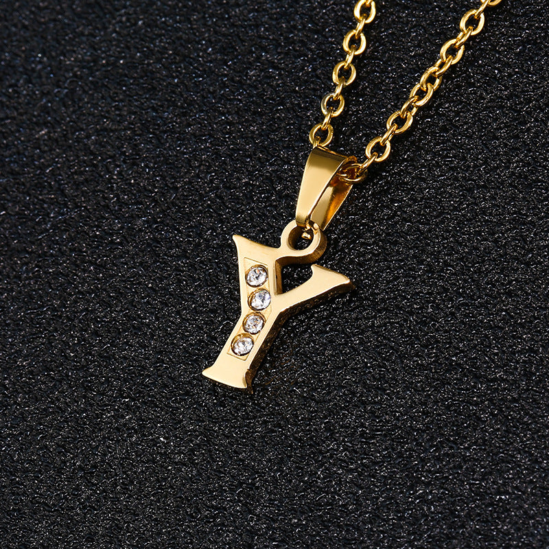 Collana con ciondolo a lettera minimalista da donna, catena a O in acciaio al titanio con intarsi in strass, regalo casual alla moda per fidanzata o migliore amica