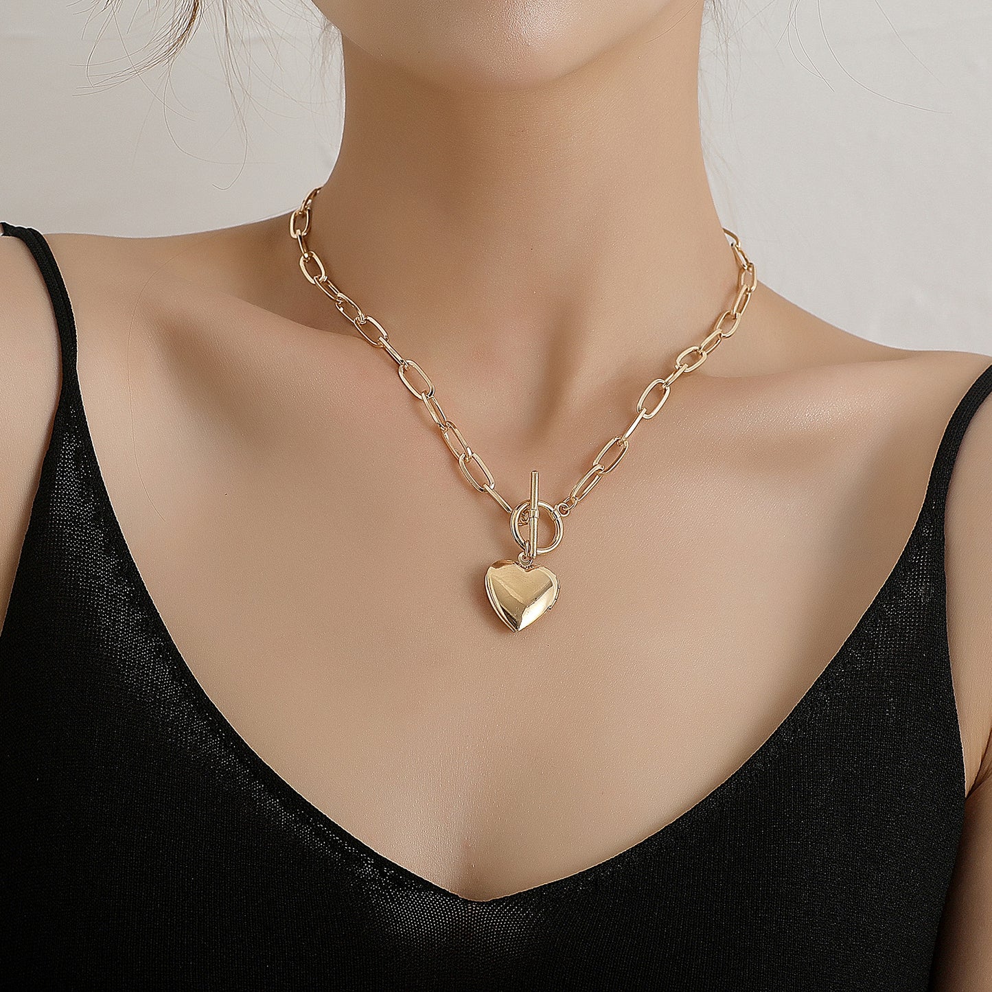 Minimalist Heart Pendant Necklace for Women, Alloy Snake Chain with Plating, Elegant Simple Style, Fashion Jewelry