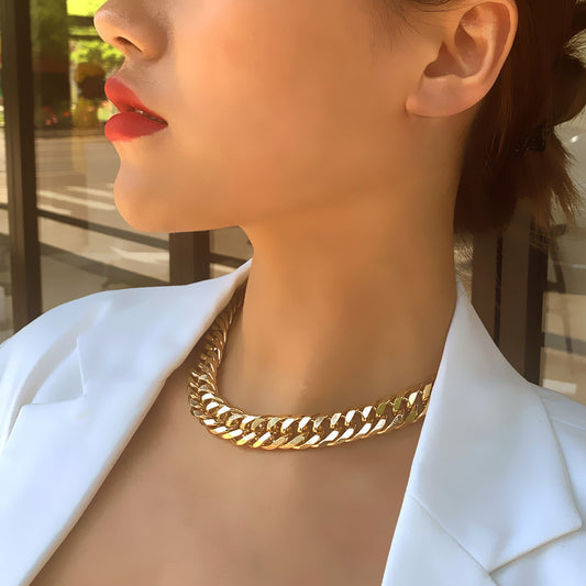 Collar de aro retorcido de metal de estilo europeo grande, gargantilla gruesa corta