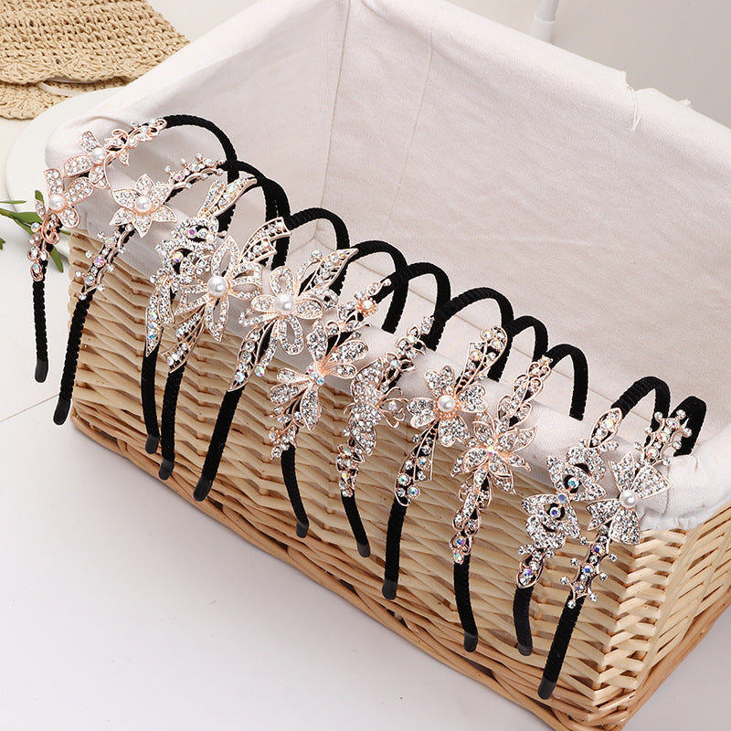 Fascia per capelli in lega a forma di farfalla con intarsi di strass, design a corona per ragazze, accessorio elegante per feste e matrimoni