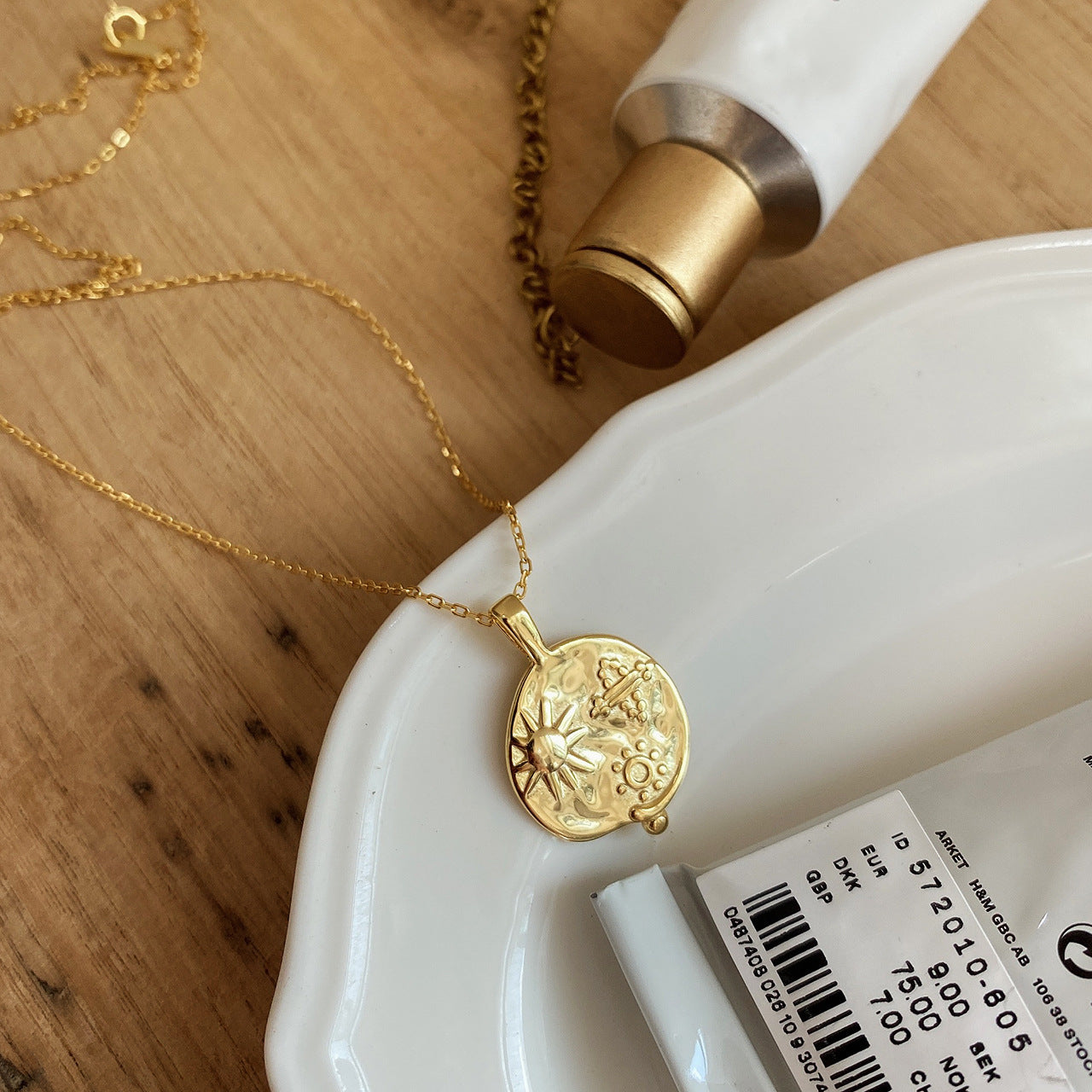 Minimalist Elegant 925 Sterling Silver Geometric Sun Planet Pendant Necklace with Floral Elements for Women