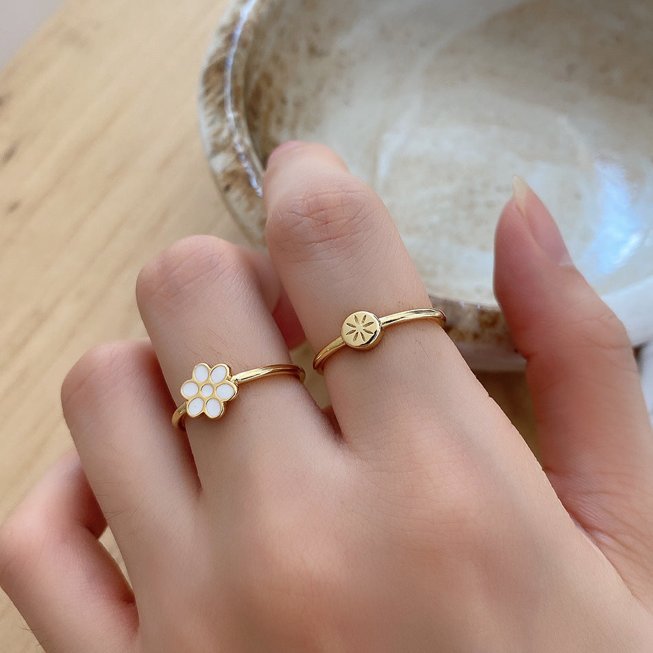 Dolce Anello Floreale In Argento Sterling 925 Con Intarsio a Cuore Minimalista da Donna