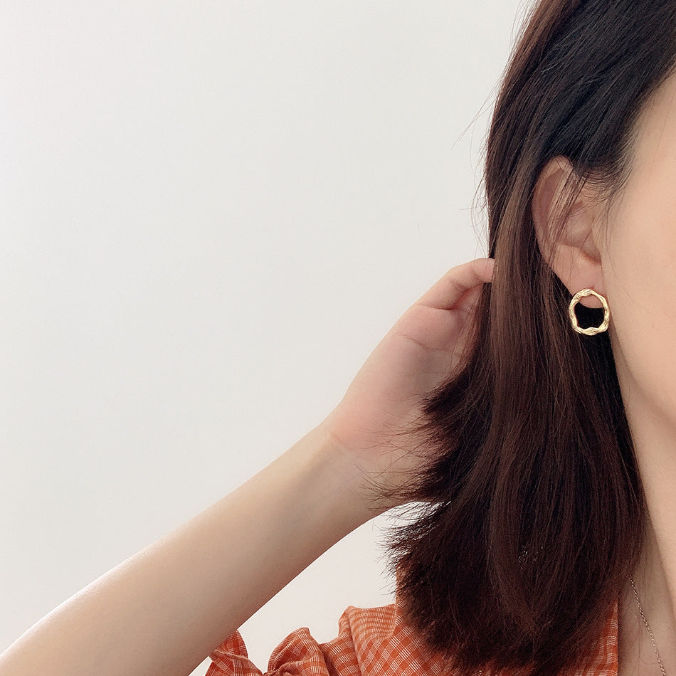 Pendientes Geométricos Irregulares en Forma de Lágrima de Plata de Ley 925 Minimalistas para Mujer