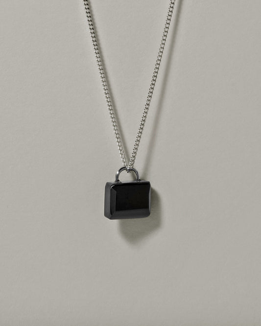 Collana con Ciondolo Mini Lucchetto in Argento Sterling 925 con Zirconia Cubica Nera Geometrica Minimalista