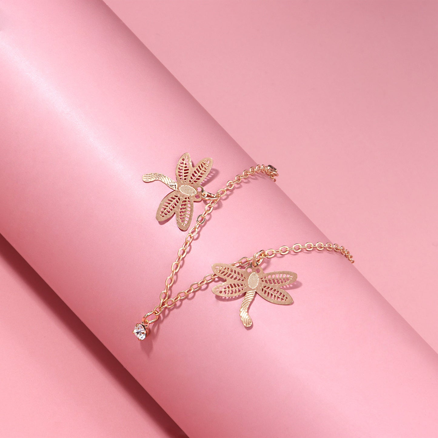 Women's Minimalist Bohemian Alloy Butterfly Anklet with Delicate Rhinestone Details for Beach, Travel, Wedding Gift