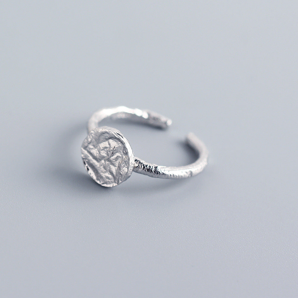 Anello da donna in argento sterling 925 lucido, geometrico, rotondo, con trama irregolare
