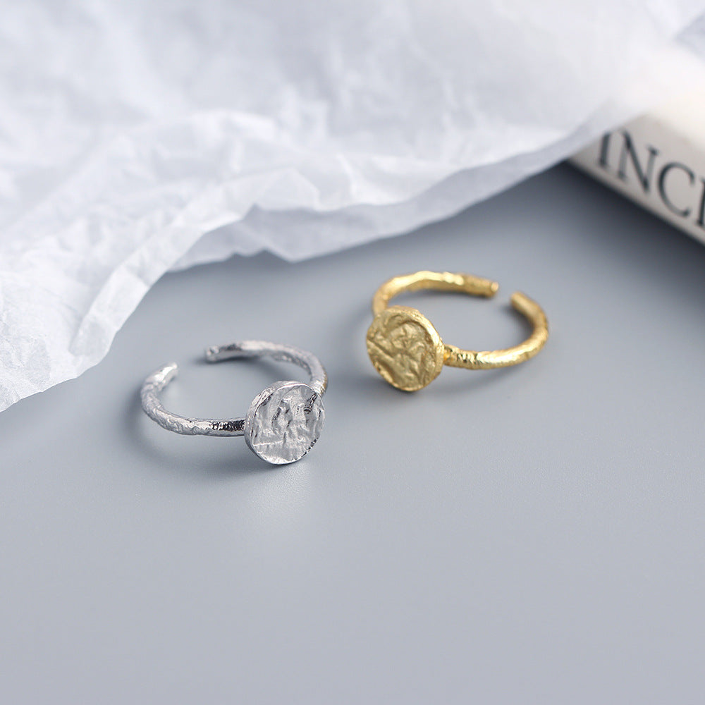 Anello da donna in argento sterling 925 lucido, geometrico, rotondo, con trama irregolare