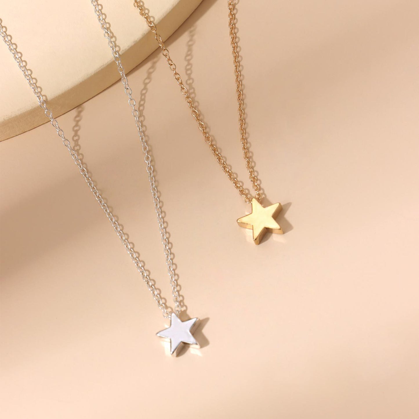 Minimalist Alloy Star Geometric Pendant Necklace for Women