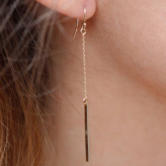Pendientes colgantes geométricos de una sola letra para mujer, de aleación, minimalistas, estilo urbano, joyería de moda