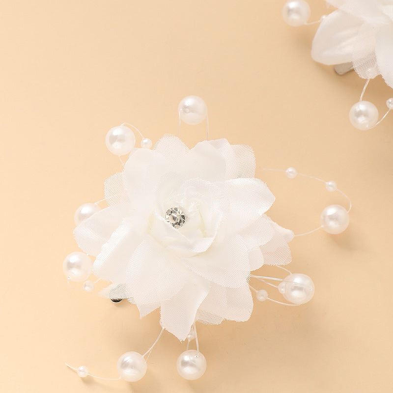 Floral Pearl Hair Clip for Women with Resin Coating, Fairy-Tale Style Flower Hair Accessory for Wedding and Formal Occasions