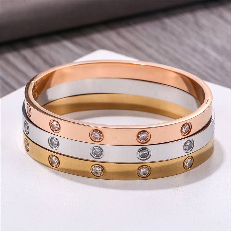 Fashion Geometric Round Inlaid Cubic Zirconia Titanium Steel Bracelet for Unisex