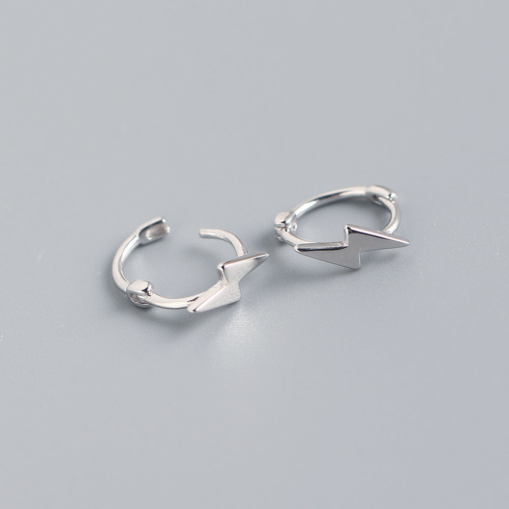 Orecchini a perno con fulmine lucido in argento sterling 925, stile minimalistico e dolce