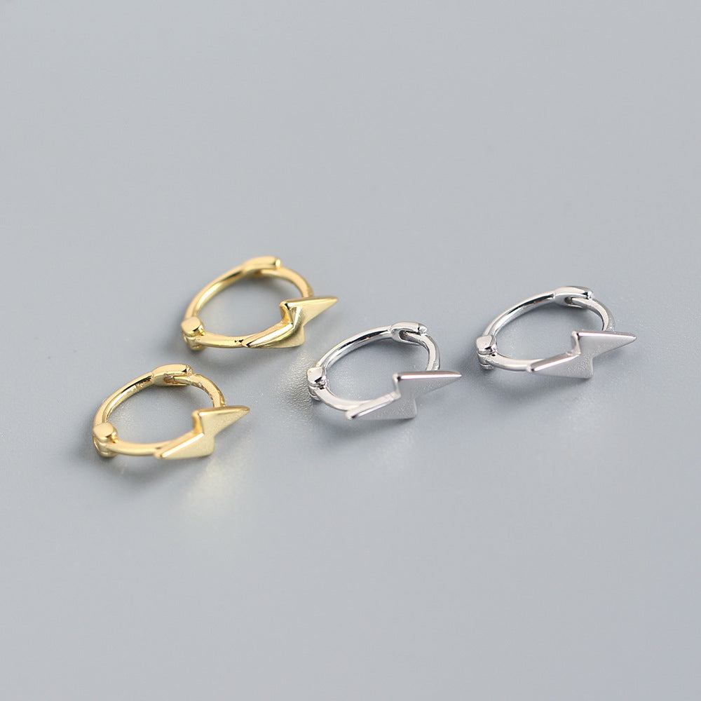 Orecchini a perno con fulmine lucido in argento sterling 925, stile minimalistico e dolce