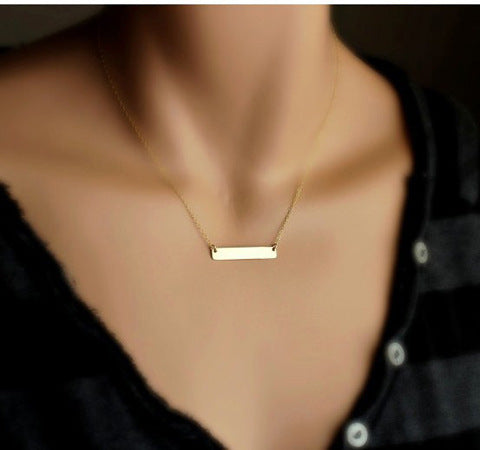 Geometric Minimalist Women's Cross Chain Alloy Plated Pendant Necklace Simple Elegant Short Single Layer Jewelry