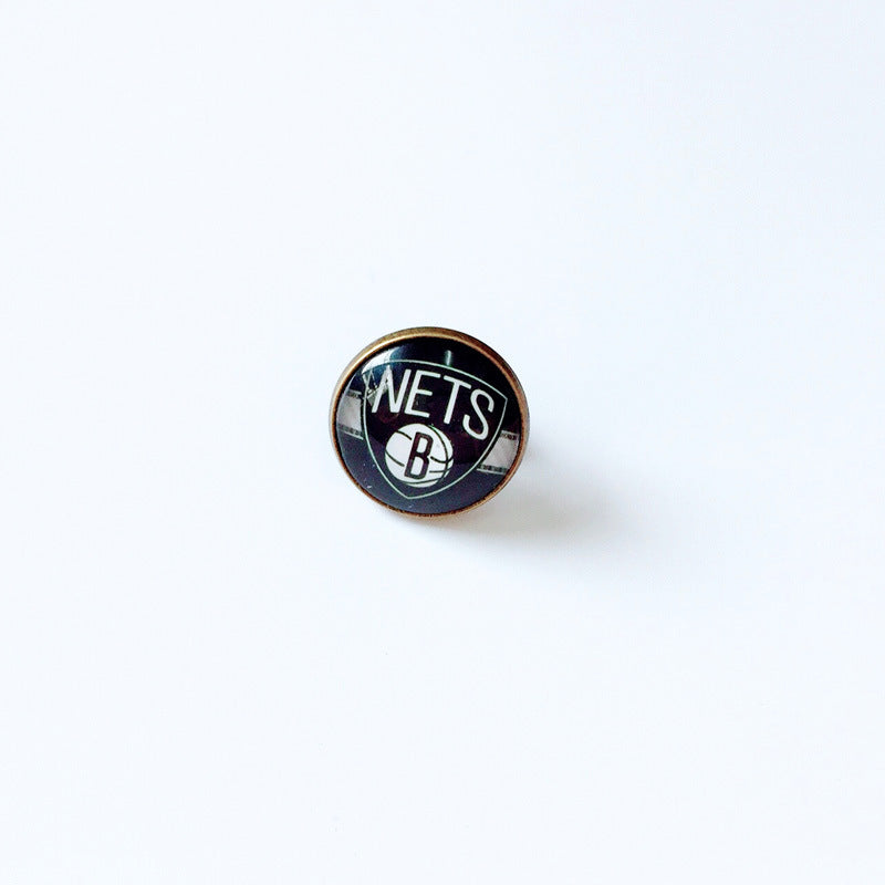 Pin de solapa metálico de equipos de baloncesto retro de la NBA - Insignia con gema vintage - Broche de Kobe Curry - Regalo para fans - Unisex