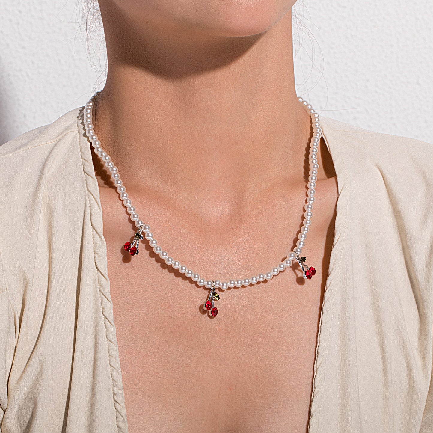 Minimalist Pearl Necklace Women's Geometric Fishline Chain Influecer Style Jewelry