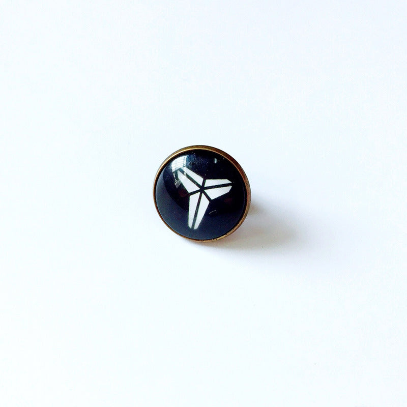 Pin de solapa metálico de equipos de baloncesto retro de la NBA - Insignia con gema vintage - Broche de Kobe Curry - Regalo para fans - Unisex