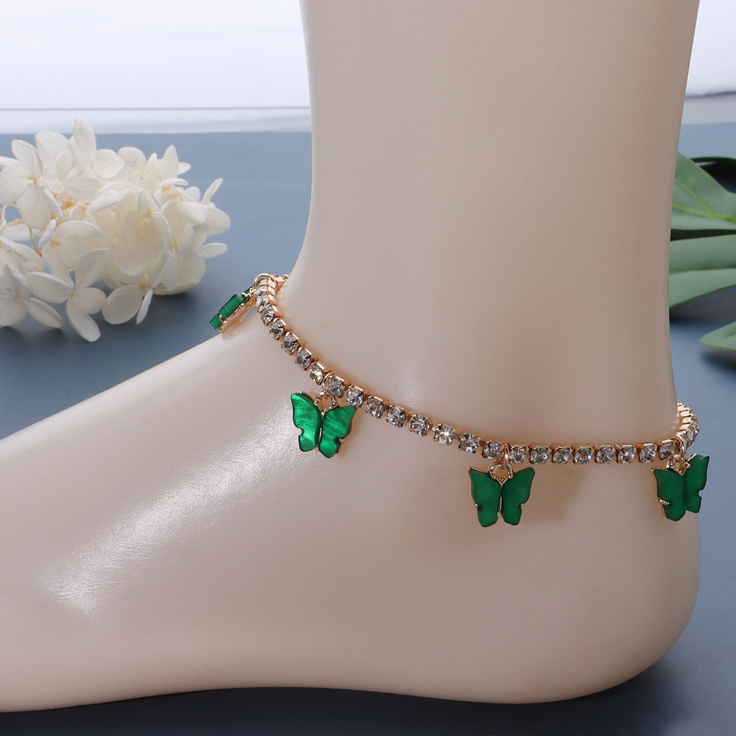 Colorful Acrylic Butterfly Anklet for Women, Alloy with Rhinestone Inlay, European Style, Beach Jewelry, Wedding Gift, Travel Souvenir, Employee Gift
