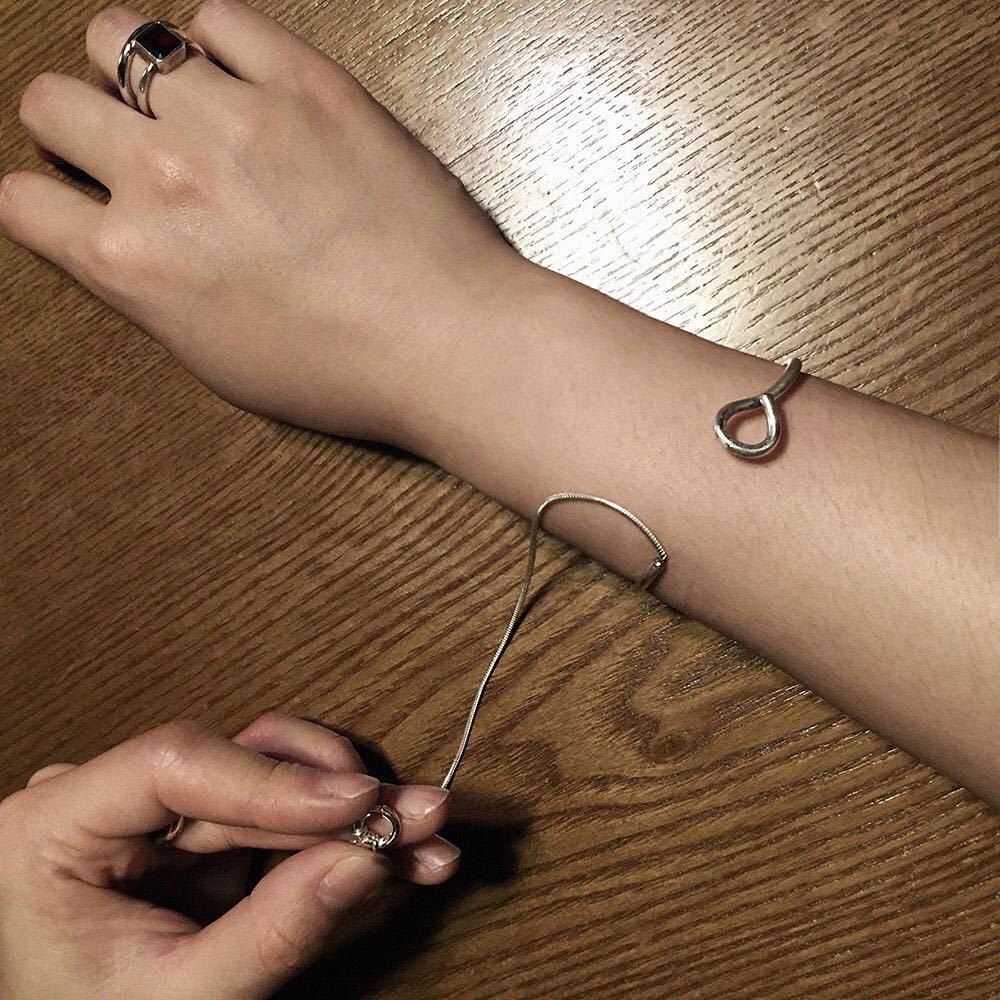 Bracciale da donna a catena serpentina geometrica a stella placcato in argento sterling 925, stile minimalista e dolce
