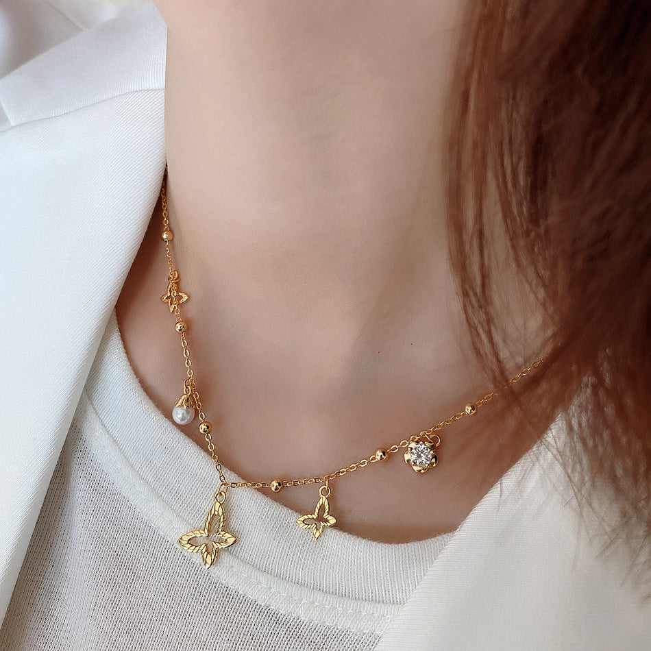 Collana Minimalista Farfalla Placcata Oro Argento Sterling 925 con Design Floreale da Donna